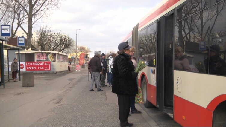 Zasłabnięcie pasażerki autobusu