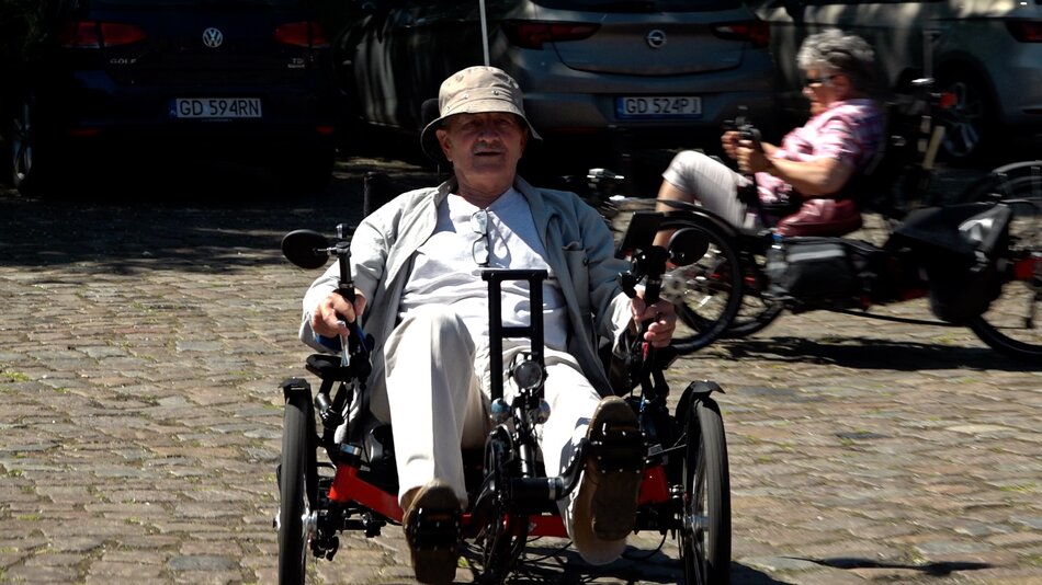 Seniorzy na trójkołowce! Nietypowe wycieczki rowerowe