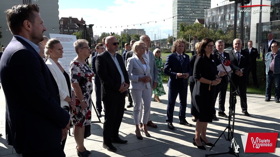 ŚWIĘTO WOLNOŚCI 2022 | Konferencja prasowa po obradach Okrągłego Stołu Samorządowego